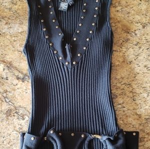 Stretchy sweater top